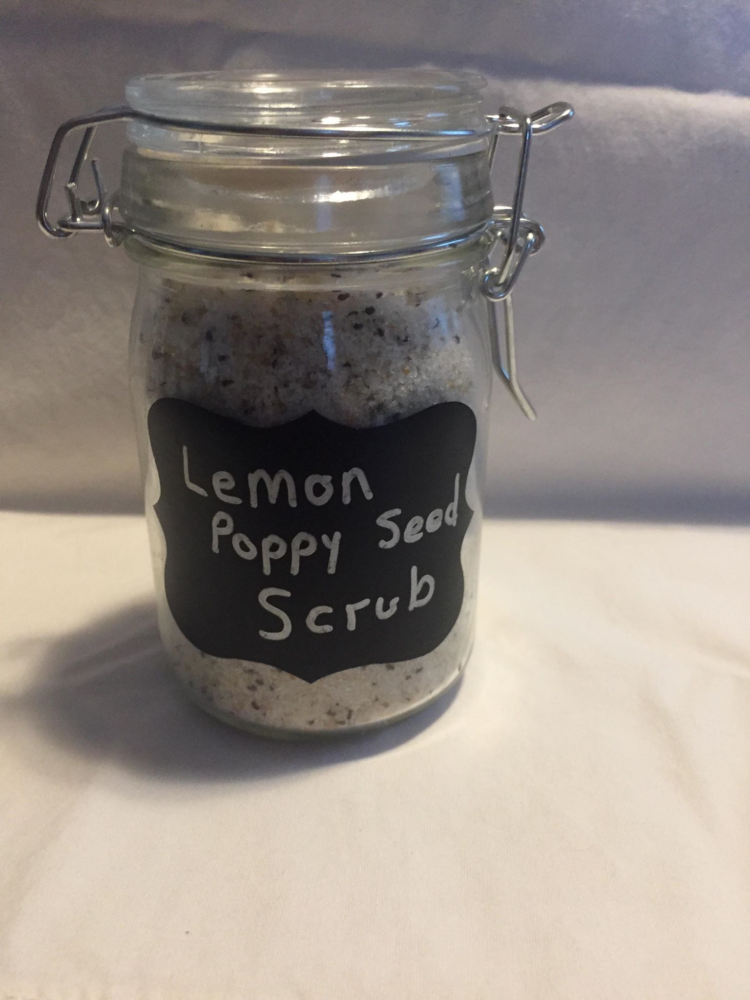 Lemon Poppy Seed Scrub